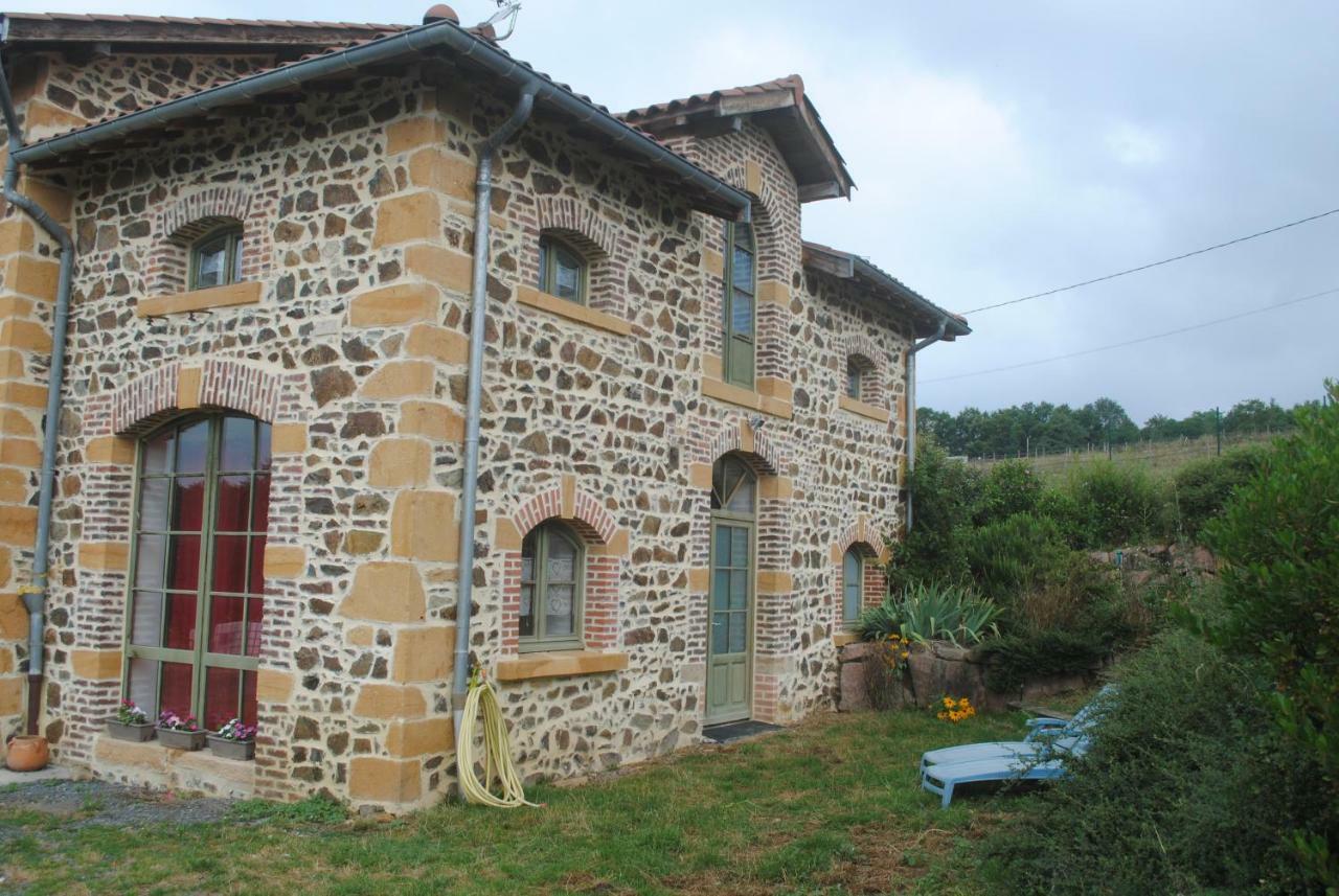 Bed and Breakfast Domaine De La Poyat Légny Exterior foto